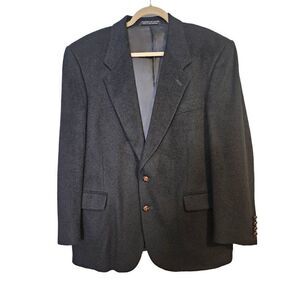 Tailors Row by Deansgate black 100% camel hair blazer. Size 42(Measurements are